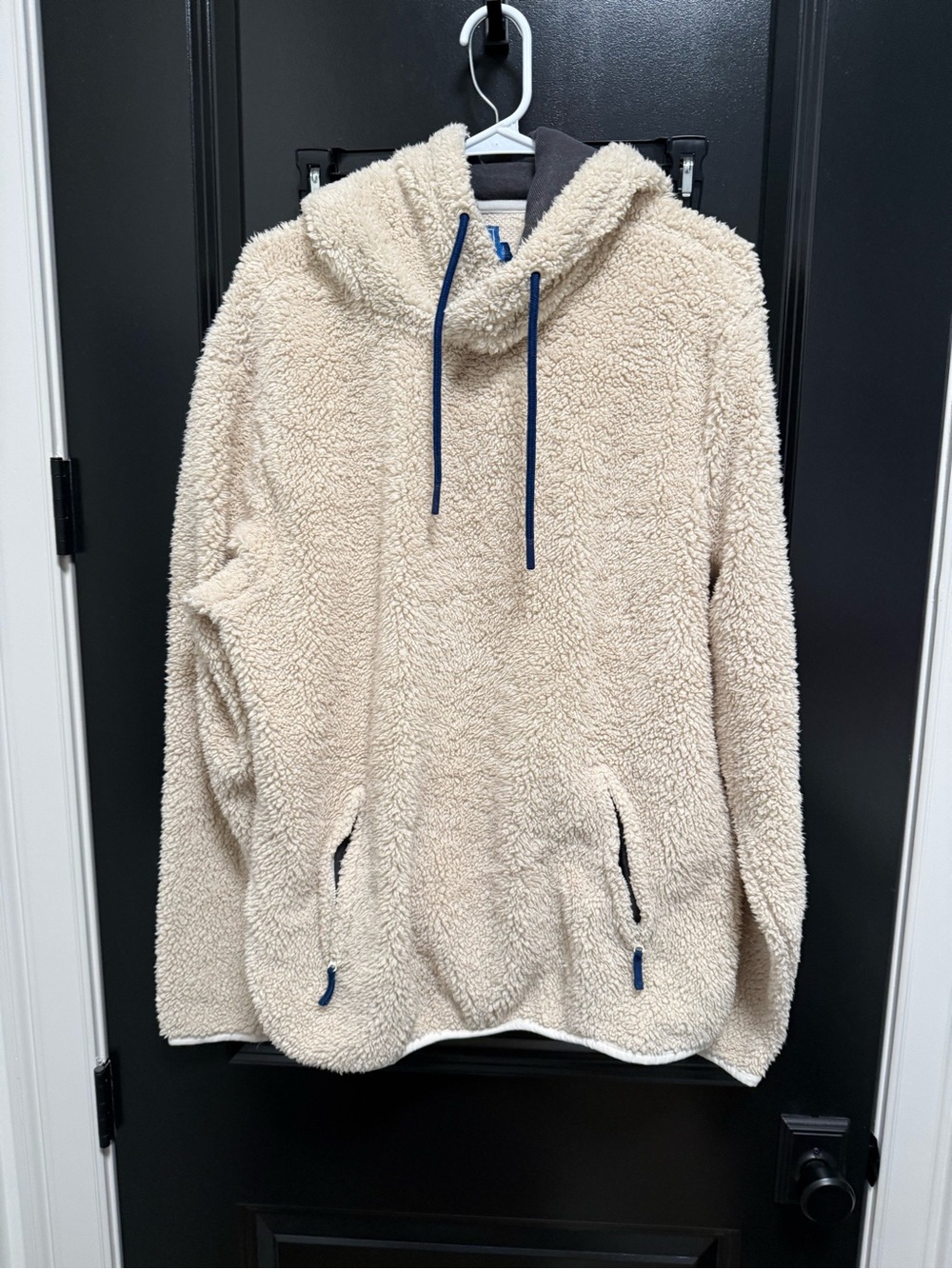 chubbies Cream Sherpa Hoodie with Navy Accents